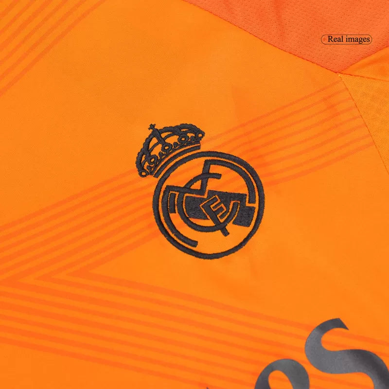 KIT ENFANT REAL MADRID 24/25 EXTÉRIEUR
