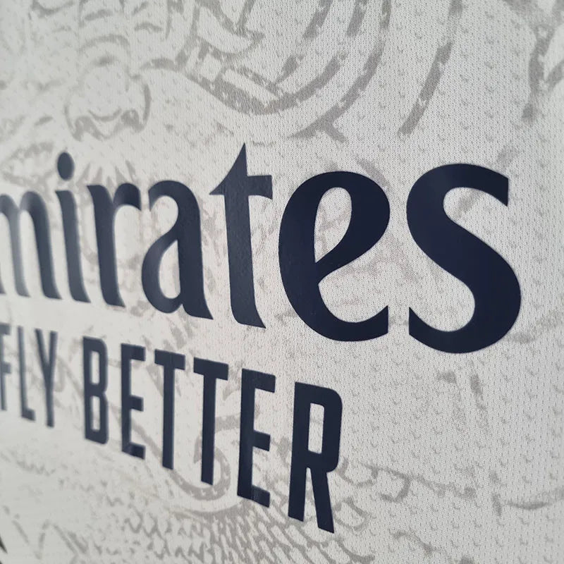 MAILLOT REAL MADRID ÉDITION SPÉCIALE BLANC