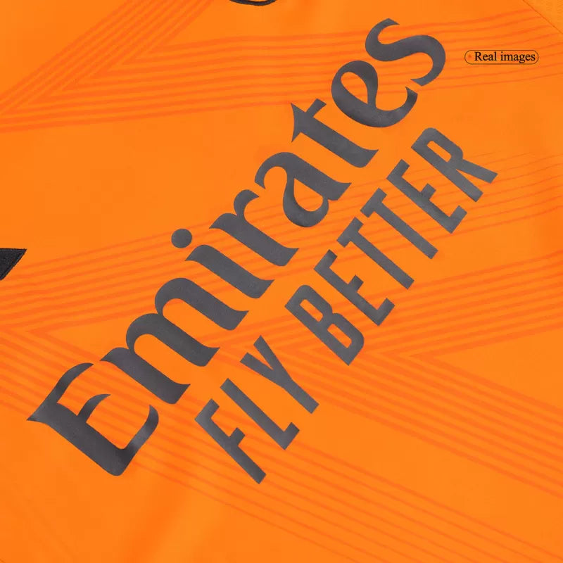 KIT ENFANT REAL MADRID 24/25 EXTÉRIEUR