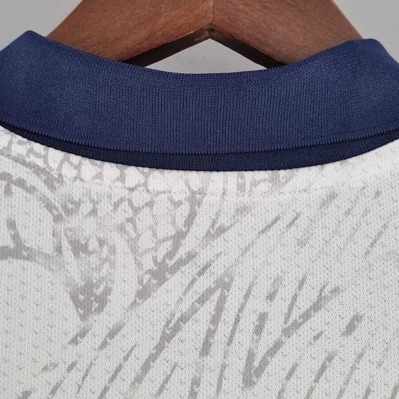 MAILLOT REAL MADRID ÉDITION SPÉCIALE BLANC