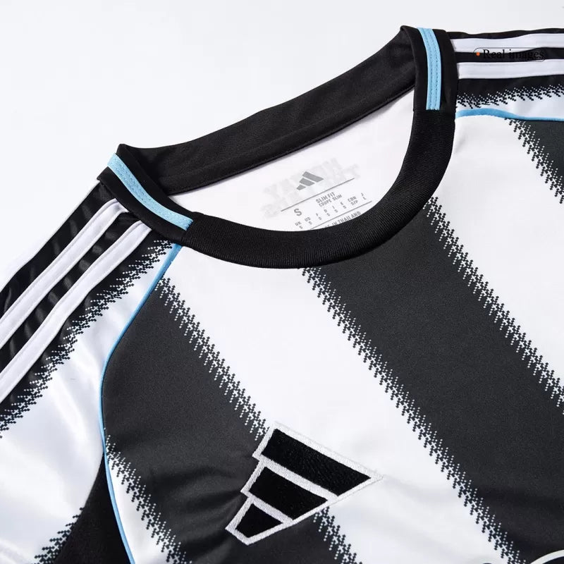 MAILLOT NEWCASTLE 25/26 DOMICILE