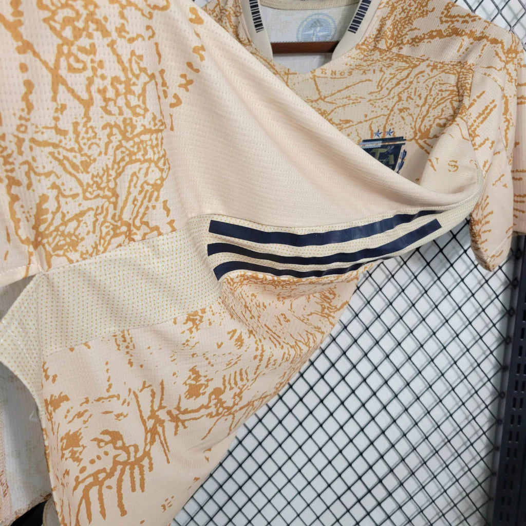 MAILLOT ARGENTINE ÉDITION SPÉCIALE CARTE