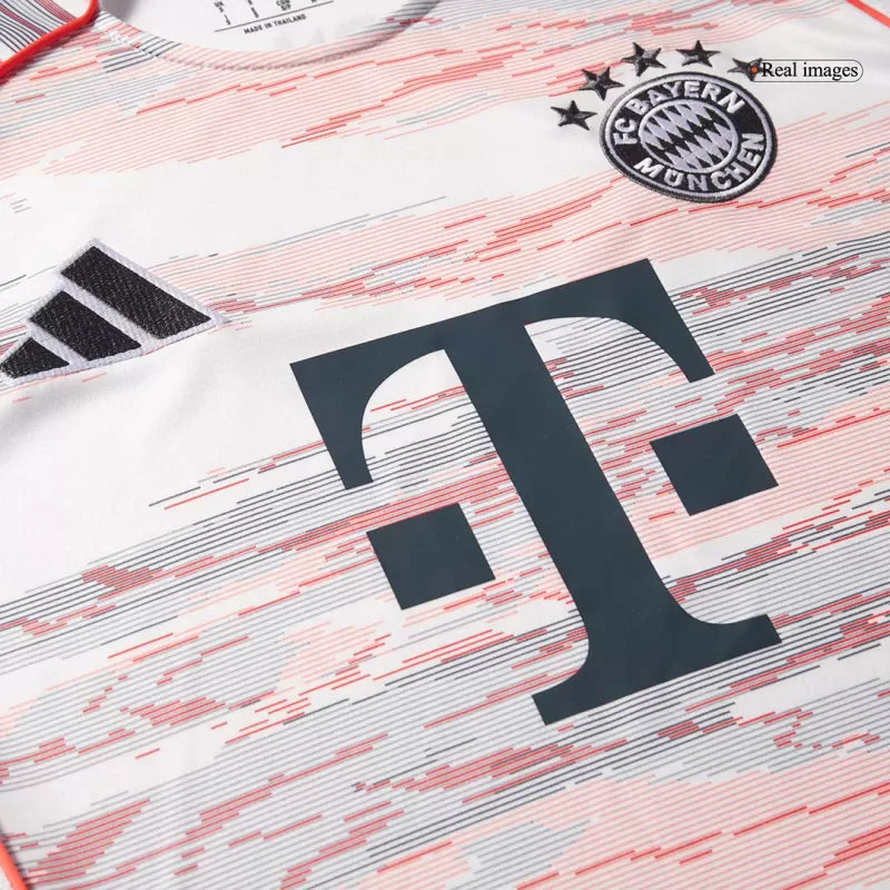 MAILLOT BAYERN 25/26 EXTÉRIEUR