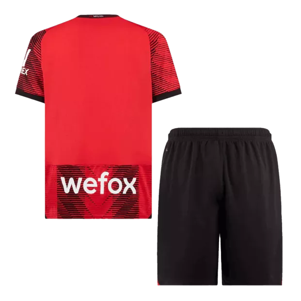 KIT ENFANT AC MILAN 23/24 DOMICILE