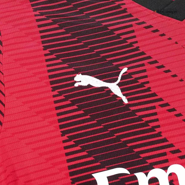 KIT ENFANT AC MILAN 23/24 DOMICILE