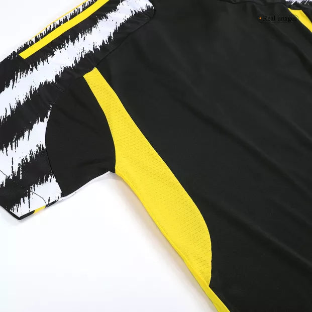 KIT ENFANT JUVENTUS 23/24 DOMICILE