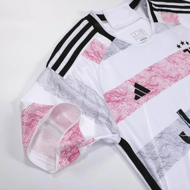 KIT ENFANT JUVENTUS 23/24 EXTÉRIEUR