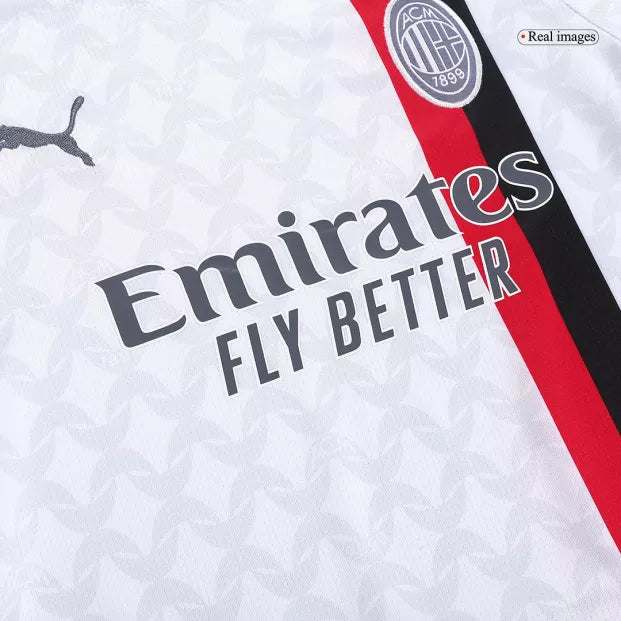 KIT ENFANT AC MILAN 23/24 EXTÉRIEUR