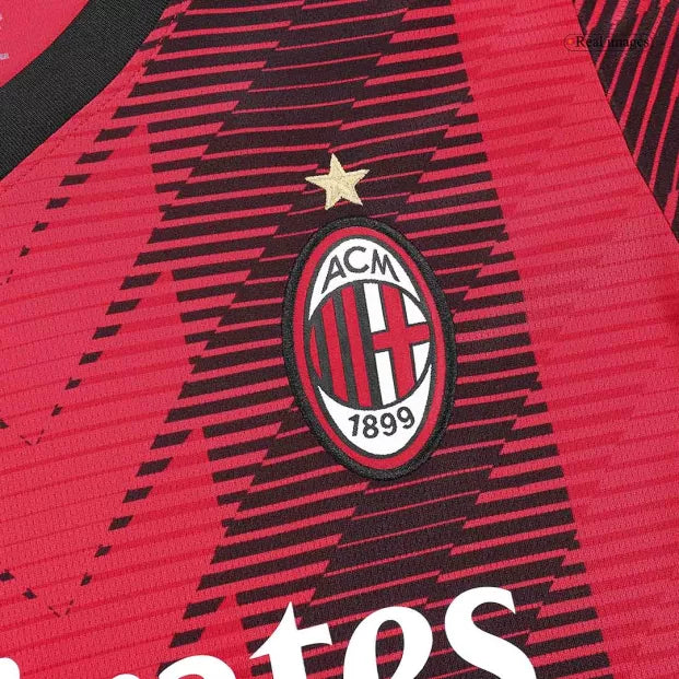 KIT ENFANT AC MILAN 23/24 DOMICILE